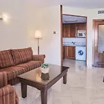 Sunway Playa Golf & 4* 시체스