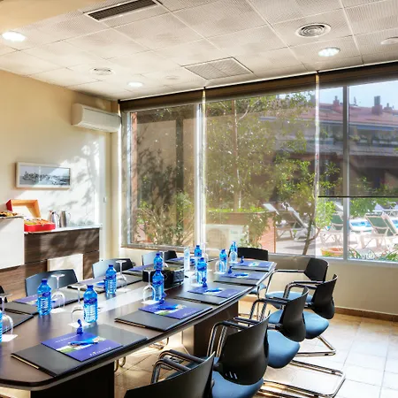 酒店 锡切斯桑威海滩高尔夫及spa酒店