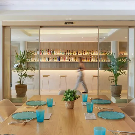 酒店 锡切斯桑威海滩高尔夫及spa酒店